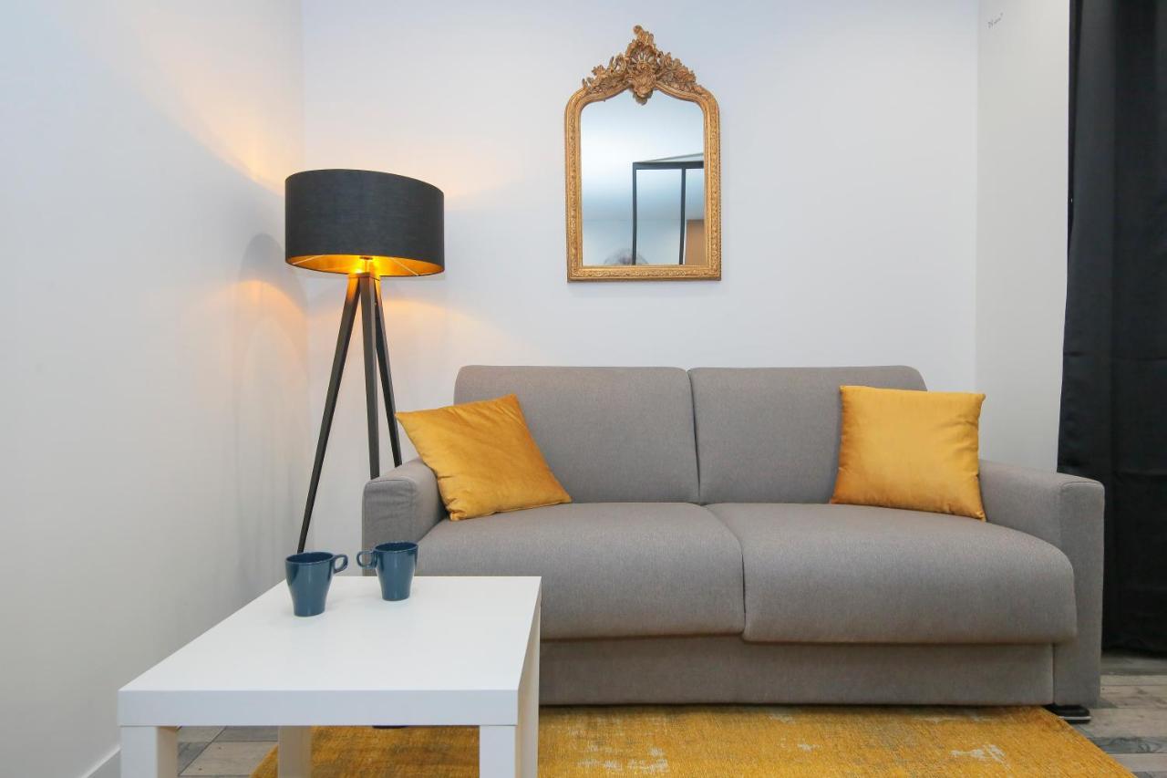 Le Rhinoceros, T1 Hypercentre Chic Et Cosy, Wifi Par Sovalfi Apartment Saint-Etienne  Exterior photo
